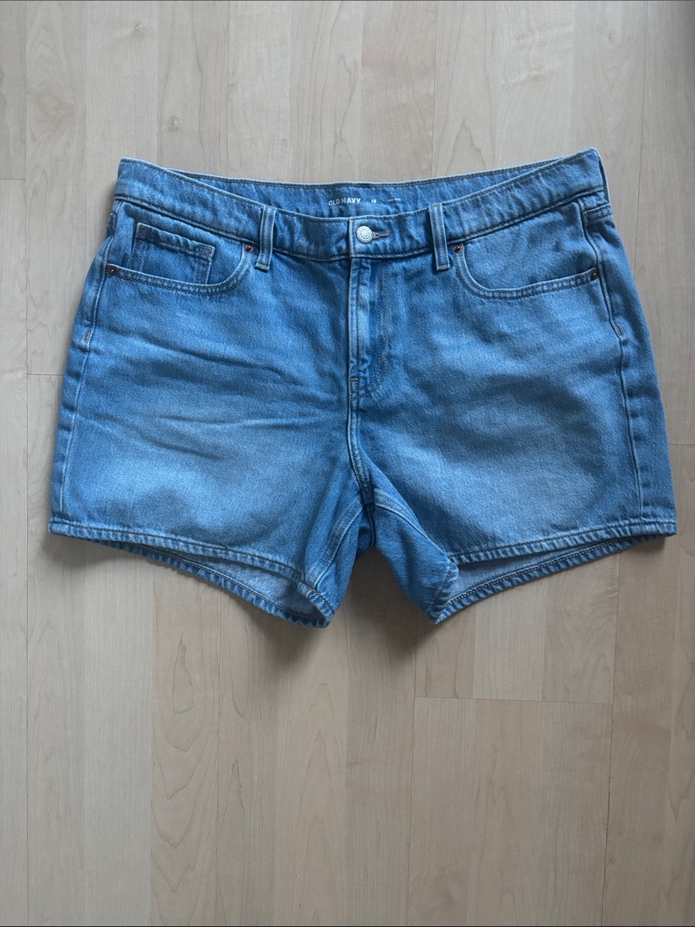 Old Navy Jean Shorts 14